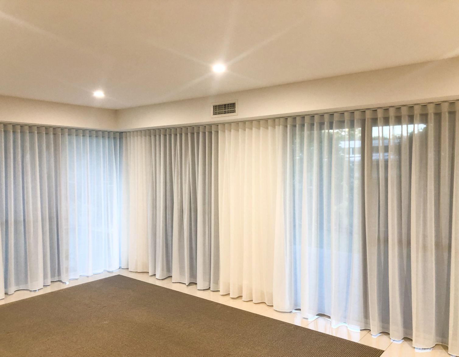 SHEER CURTAINS